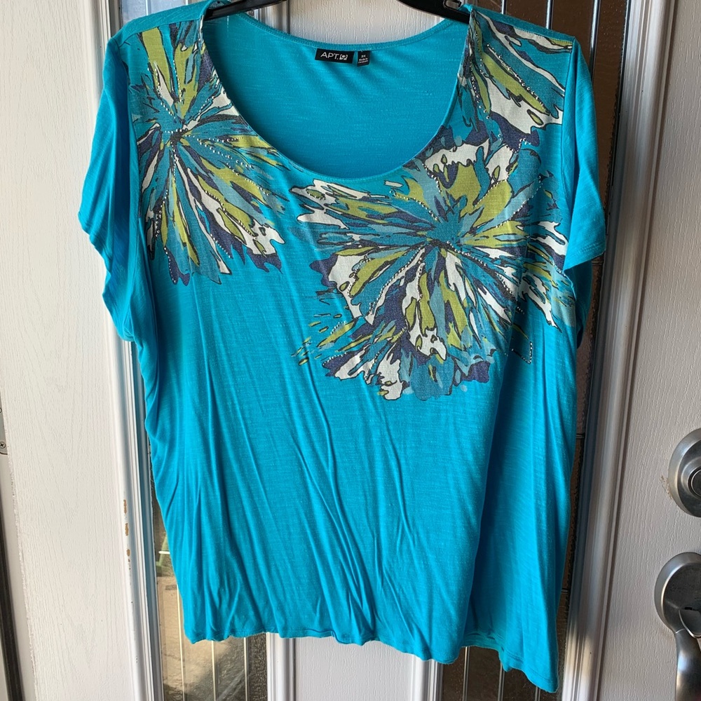 APT 9 | Flower Shirt